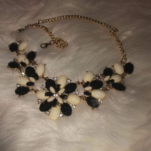 Necklace - Picture 2 of 2